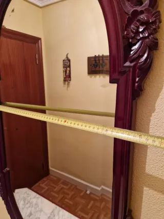 Conjunto de mueble recibidor, espejo y silla