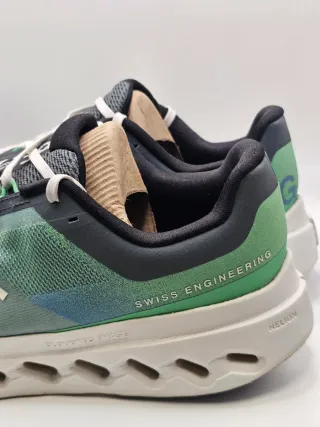 On Running Cloudsurfer Next Unisex Zapatillas