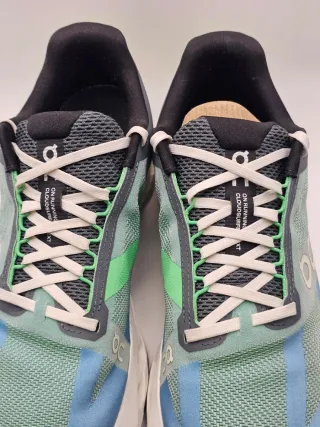 On Running Cloudsurfer Next Unisex Zapatillas