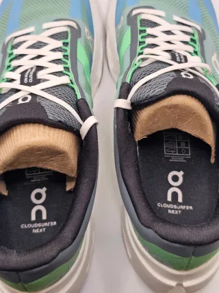 On Running Cloudsurfer Next Unisex Zapatillas