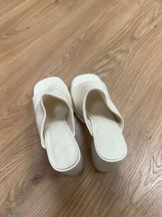Sandalias plataforma tacón blanco talla 40