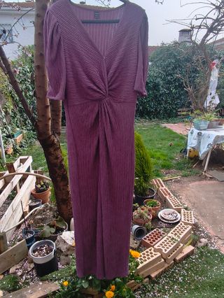 Vestido púrpura