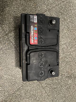 Batería Coche MAX AMPER 72Ah 640A