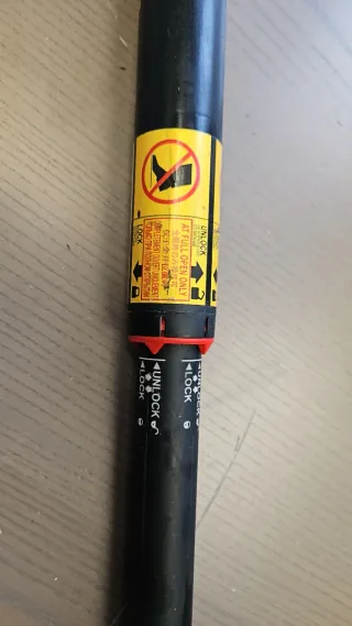 Amortiguador Portón Toyota Land Cruiser 150