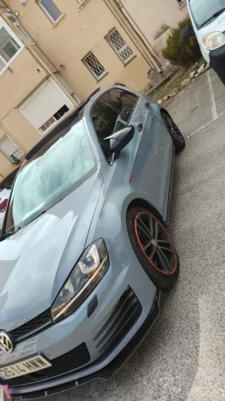 Volkswagen Golf 2014