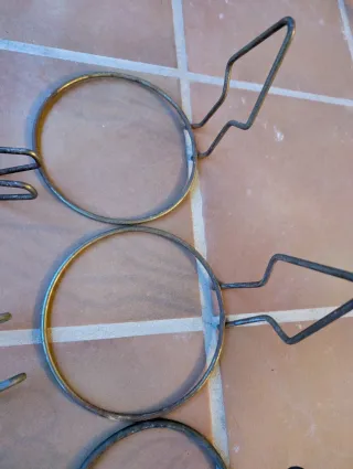 Soportes para macetas de metal