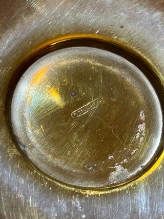 Set di tazze e piatti in argento