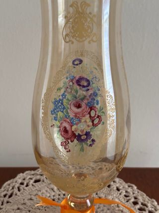 Vaso in vetro decorato oro