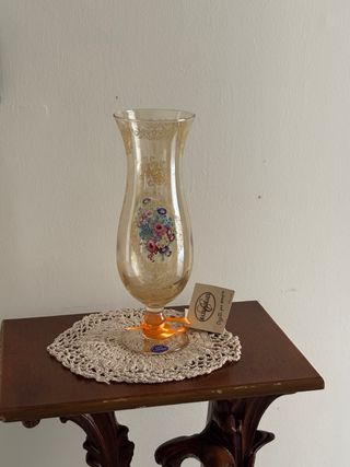 Vaso in vetro decorato oro
