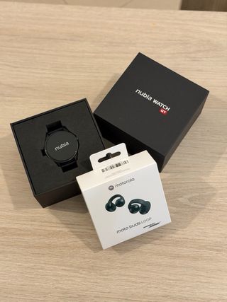 Nubia Watch GT + Motorola Moto Buds Loop