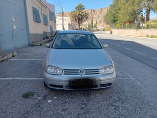 Volkswagen Golf 2001
