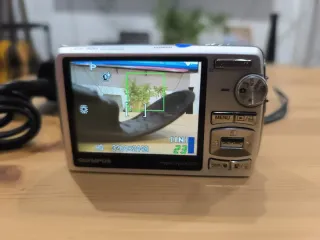 Cámara Olympus Plata