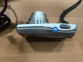 Cámara Olympus Plata