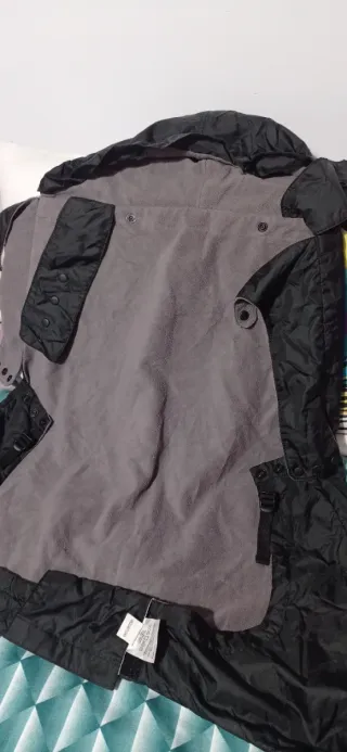 Mochila + Capa Impermeable Ergobaby Adapt