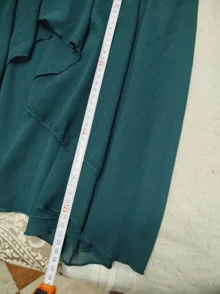 Vestido de fiesta verde con encaje