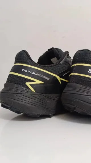 Zapatillas Salomon Gore-Tex Negras y Amarillas