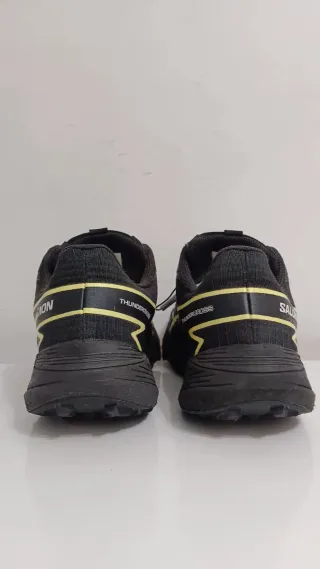 Zapatillas Salomon Gore-Tex Negras y Amarillas