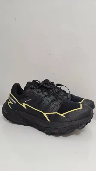 Zapatillas Salomon Gore-Tex Negras y Amarillas