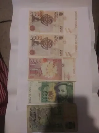 Lote Billetes 5000, 2000 y 1000 Pesetas