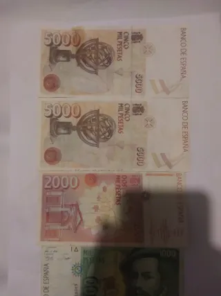 Lote Billetes 5000, 2000 y 1000 Pesetas