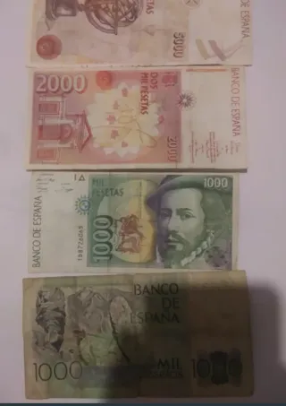 Lote Billetes 5000, 2000 y 1000 Pesetas