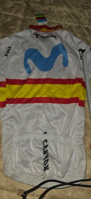 Conjunto Ciclismo Niño Movistar