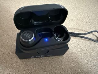 Auriculares JBL Reflect Aero Negros