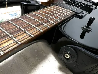 Guitarra Eléctrica Dean Noir O CAMBIO
