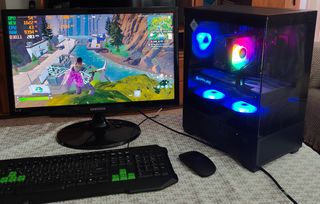 PC Gaming Negro 32GB RX570 Xeon(i7) NVMe PC-218