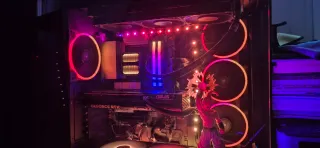 PC Gaming 9800x3d 5070 TI 32GB DDR5