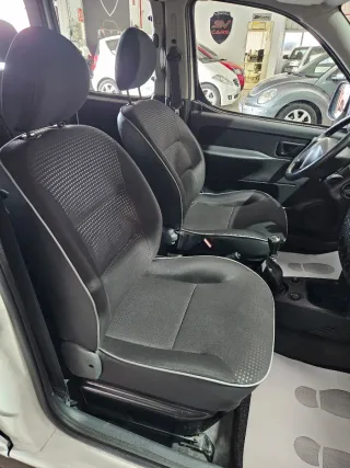 Peugeot Partner 2.0hdi,173.000k,doble puerta,1dueñ