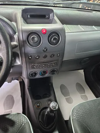 Peugeot Partner 2.0hdi,173.000k,doble puerta,1dueñ