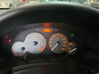 Peugeot Partner 2.0hdi,173.000k,doble puerta,1dueñ