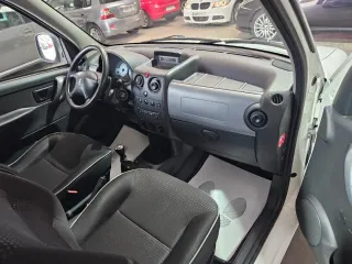 Peugeot Partner 2.0hdi,173.000k,doble puerta,1dueñ