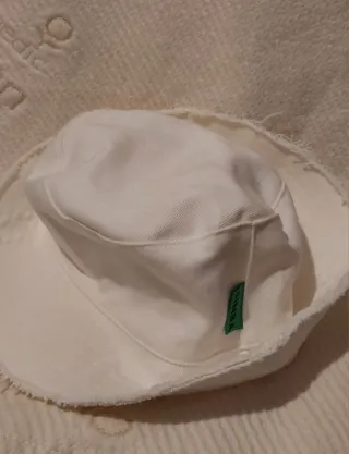 Gorro Pescador Bimba y Lola Blanco