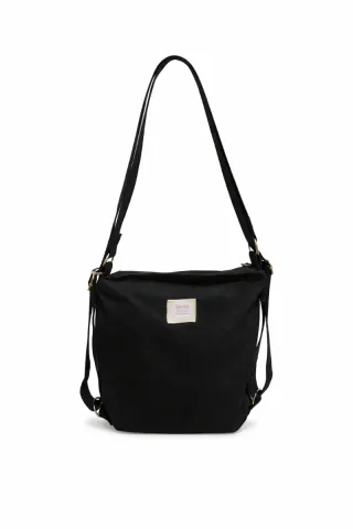 Bolso convertible a mochila negro