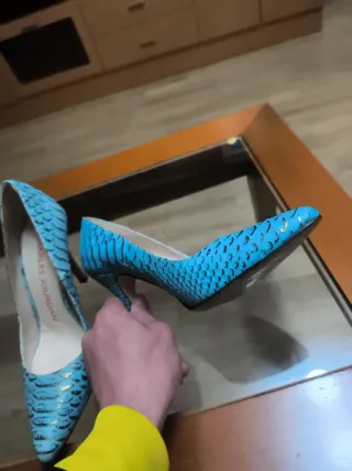 Zapatos Charles Jourdan Talla 36 Azul y Dorado