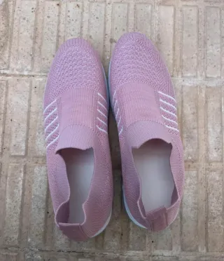 Zapatillas deportivas rosas con cámara de aire