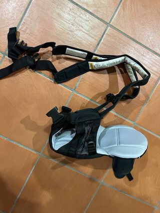 Fasciatoio Chicco Nero-Bianco 0-9 mesi