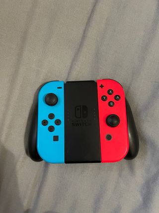 Nintendo Switch Roja y Azul
