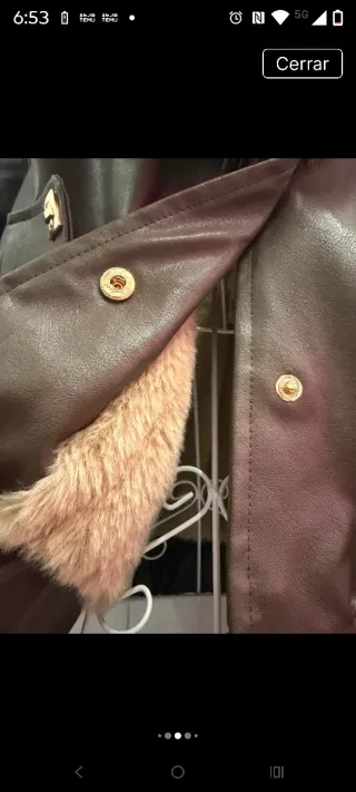 Chaqueta Ecopiel Marrón con Cuello Peludo
