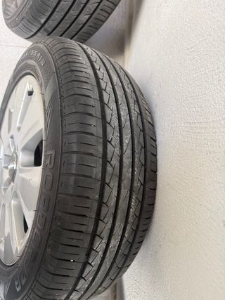 4 Llantas Originales Audi A4 B7 R16 y neumáticos