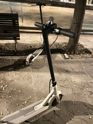 Patinete Eléctrico Blanco