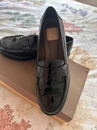 Mocasines negros charol mujer