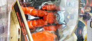 Action Figure Batman Scudo Energetico