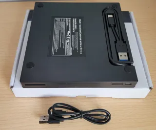 Lector/Grabador DVD/SD Portátil USB