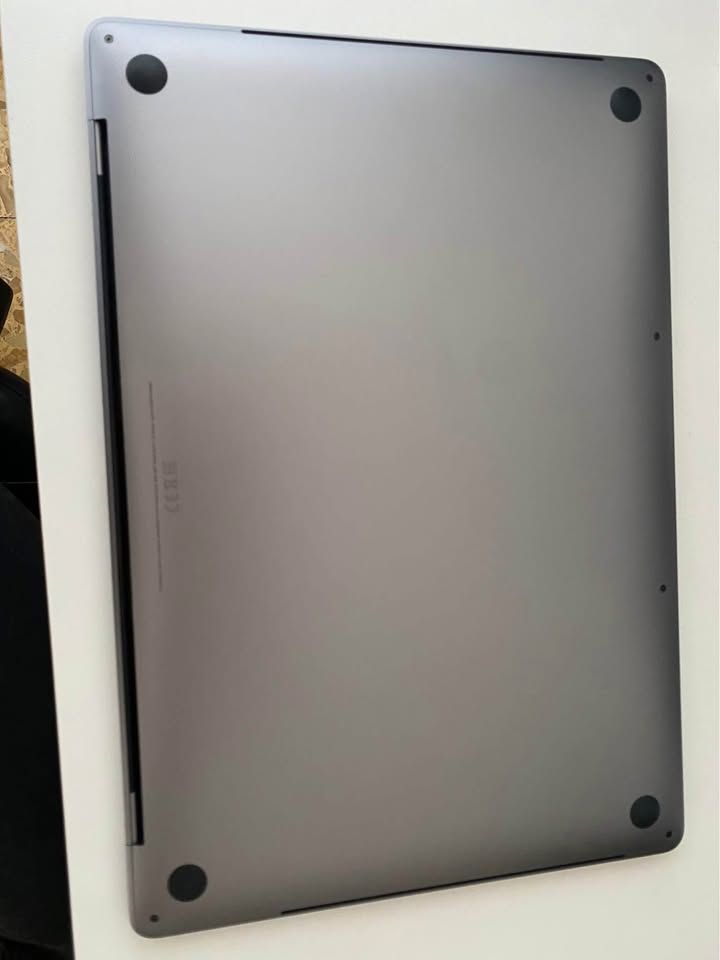 MacBook Pro 16" i9 | 32GB RAM | 2TB SSD afbeelding 5