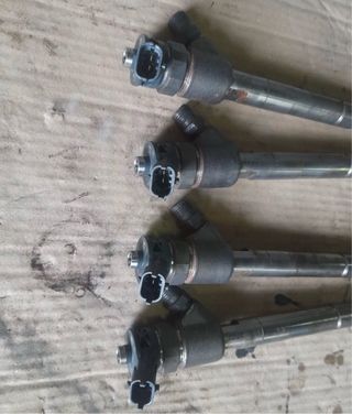 4 Inyectores PSA 9828959880