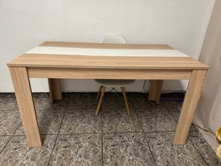 Mesa de comedor roble ya desmontada