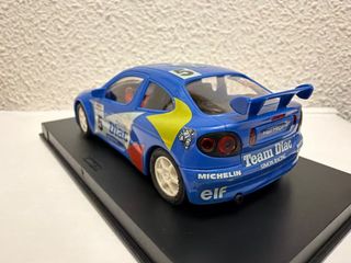Coche Scalextric Ninco Renault Megane Diac